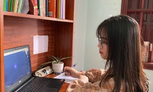 Hà Nội: Hai trường đại học đầu tiên cho sinh viên học online từ ngày 4/5