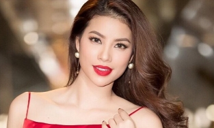 Câu chuyện 'cồng kềnh' về bức ảnh ghép Phạm Hương tại họp báo HHHVVN 2021