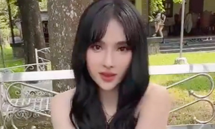 Thu Thủy khoe chân dung cận cảnh khác lạ không nhận ra nổi