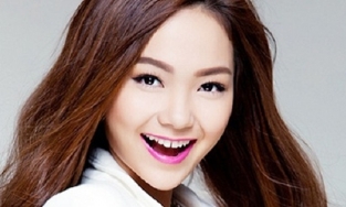 Nhân tướng học: 7 nét tướng của phụ nữ lận đận tình duyên, dễ hai lần đò