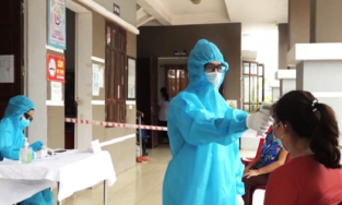 Nghệ An: Xuất hiện 2 ca nghi nhiễm Covid-19 cộng đồng đầu tiên