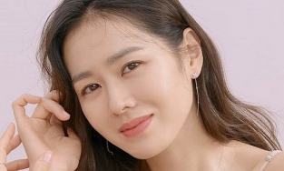 Nhân tướng học: Xem tướng mặt người có số vinh hoa phú quý sau khi kết hôn