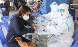 Bộ Y tế tìm người trên xe khách từ Hà Nội tới Hòa Bình liên quan 2 ca Covid-19