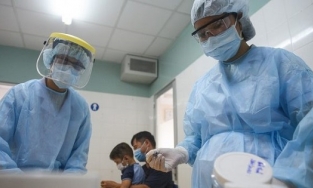 Tối 20/5: Thêm 45 ca Covid-19, trong đó 40 ca lây nhiễm trong nước