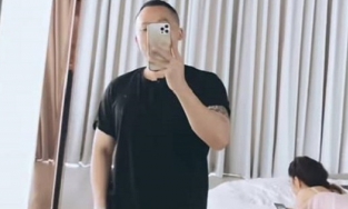 Vũ Khắc Tiệp vô tình để lộ chi tiết cho thấy cô bạn Ngọc Trinh 'ở bẩn'