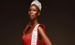 Đối thủ Khánh Vân - Miss Universe Canada bị nhà thiết kế tố vô ơn