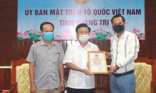 Giữa lùm xùm, đại diện Hoài Linh trao 1 tỷ đồng cho Quảng Trị, hé lộ kế hoạch cứu trợ miền Trung