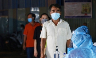 TP.HCM tìm được mối liên hệ giữa chuỗi lây nhiễm Hội thánh và BV Hoàn Mỹ