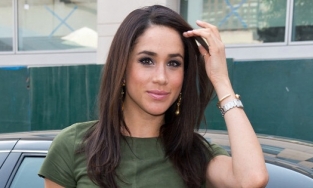 Meghan lại khiến dân tình bức xúc khi nhờ bạn thân lên tiếng phản hồi chuyện trả lại tước hiệu hoàng gia