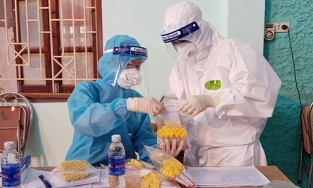 Tối 7/6: Thêm 10 ca Covid-19, gồm 75 ca lây nhiễm trong nước 