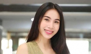 Vừa bị nói không hỗ trợ thiết bị y tế, Thủy Tiên đáp lại bằng hành động