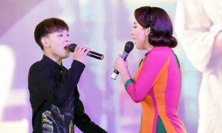 Dân mạng 'đào' lại clip con gái nuôi nói Phi Nhung bắt Hồ Văn Cường đi hát nhưng không trả tiền