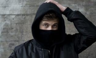 Alan Walker chào fan bằng Tiếng Việt khi ra mắt đĩa đơn mới trên Zing MP3