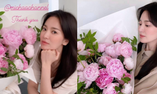 Đăng ảnh chụp bên hoa, nhan sắc tuổi 40 của Song Hye Kyo khiến báo Hàn phải thốt lên điều này