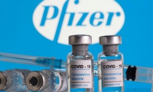 Việt Nam chính thức phê duyệt vaccine Covid-19 Pfizer