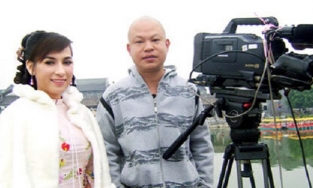 Bất ngờ phát hiện Phi Nhung từng đóng phim Trung Quốc, còn lấy tên Phi Phi