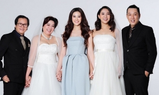 Hoa hậu Khánh Vân tung bộ ảnh gia đình, fan hiểu ngay vì sao cô đẹp thế