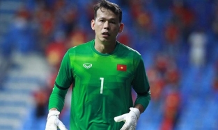 Để thua UAE, thủ môn Bùi Tấn Trường viết tâm thư xin lỗi người hâm mộ