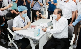 Sở y tế TP.HCM sẽ nhắn tin cho người dân mời đi tiêm vaccine Covid-19