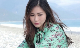 Hương Tràm trải lòng về cuộc sống ở Mỹ, thừa nhận túng thiếu tiền bạc