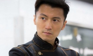 Tạ Đình Phong đã 11 năm không đón lễ tết cùng 2 con trai