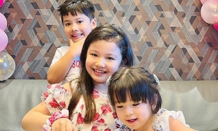 3 con Jennifer Phạm xuất hiện chung một khung hình, dân tình trầm trồ vì toàn 'trai xinh gái đẹp'