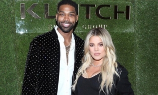 Khloé Kardashian chia tay bạn trai sau 1 năm tái hợp