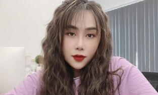 Nhà văn Gào bị đưa bằng chứng bán hàng 'pha ke' Trung Quốc với giá đắt đỏ