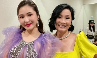 Xuất hiện bên Hồng Đào, Hương Tràm khiến fan không nhận ra