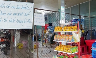 Đi coi thi THPT Quốc gia 2021, thầy giáo để lại tủ bánh cho học sinh kèm lời nhắn ấm lòng