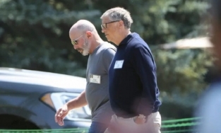 Hậu ly hôn, Bill Gates xuất hiện tại trại hè tỷ phú