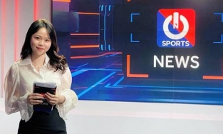 Tình cũ đầy tai tiếng của Quang Hải bất ngờ làm MC bản tin bóng đá