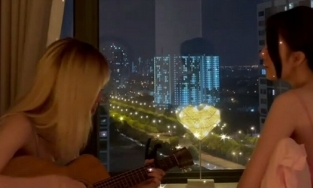 Hậu bị soi sắp khóc, Thiều Bảo Trâm rủ rê chị gái cover thêm bản tình ca