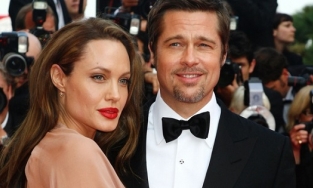 Brad Pitt chính thức tuyên chiến với Angelina Jolie khi thẩm phán 'ruột' bị loại 