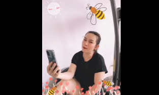 Phi Nhung 'bắt trend' Chị Ong Nâu phiên bản bolero độc đáo