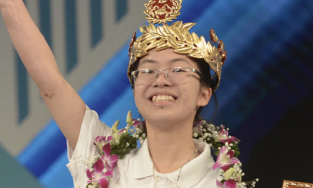 Quán quân Olympia 2020 thi tốt nghiệp bao nhiêu điểm mà 'buồn cả đêm'?