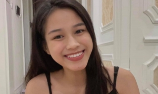 Đỗ Thị Hà khoe quà xịn của bố mẹ; kể niềm vui được chia sẻ đồng hương