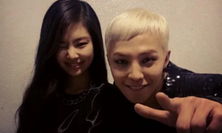 G-Dragon đến thăm Jennie ở phim trường, lộ luôn mối quan hệ hậu tin đồn hẹn hò