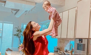 Hồ Ngọc Hà khoe view nấu ăn có tỷ đô cũng không mua được