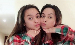 Phi Nhung kêu 'đau đớn lắm' khi nhiễm Covid-19, hé lộ phản ứng của con gái ruột