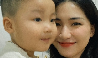 Được khen khéo dạy con, nhưng Hòa Minzy lại không thể làm được điều này