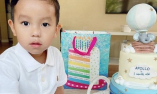 Hoa hậu Phạm Hương xả ảnh tiệc đầy tháng nhóc tỳ thứ hai