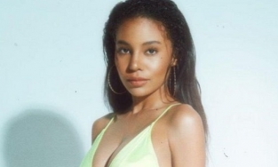 Nhan sắc chưa từng có tiền lệ của Tân Hoa hậu Hòa bình Thái Lan 2021