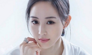 Sau Triệu Vy, Trương Quân Ninh là người tiếp theo bị phong sát, xóa hết cảnh phim