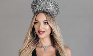 Vẻ đẹp 'không tỳ vết' của Tân Hoa hậu Trái đất Bulgaria Yulia Pavlikova