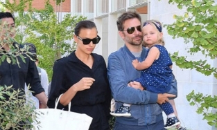 Dù ly hôn, Irina Shayk hết lời khen ngợi chồng cũ Bradley Cooper đảm đang