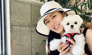 Son Ye Jin đăng ảnh bên cún cưng ngày Seoul vào thu