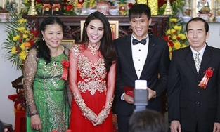 Thủy Tiên từng bị bố Công Vinh không đồng ý cho cưới vì... hỗn