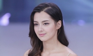 Đã hơn 1 thập kỷ, Hoa hậu Hồng Kông mới có một người đẹp như Tạ Gia Di