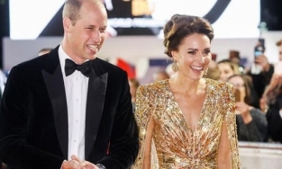 Công nương Kate nổi bật hơn cả ngôi sao điện ảnh đi xem 'Điệp viên 007'